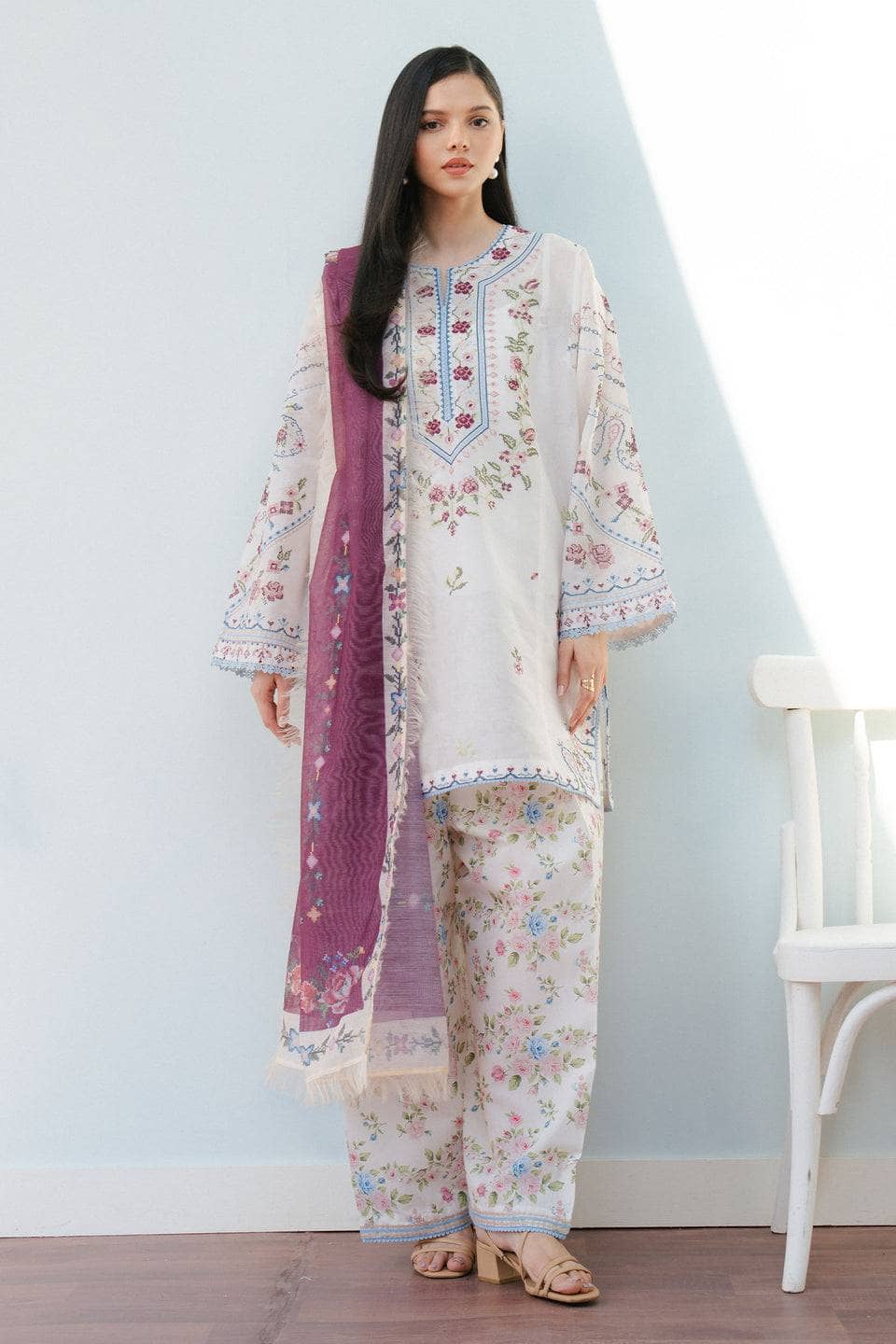 Img_coco_by_zara_shahjahan_awwal_boutique