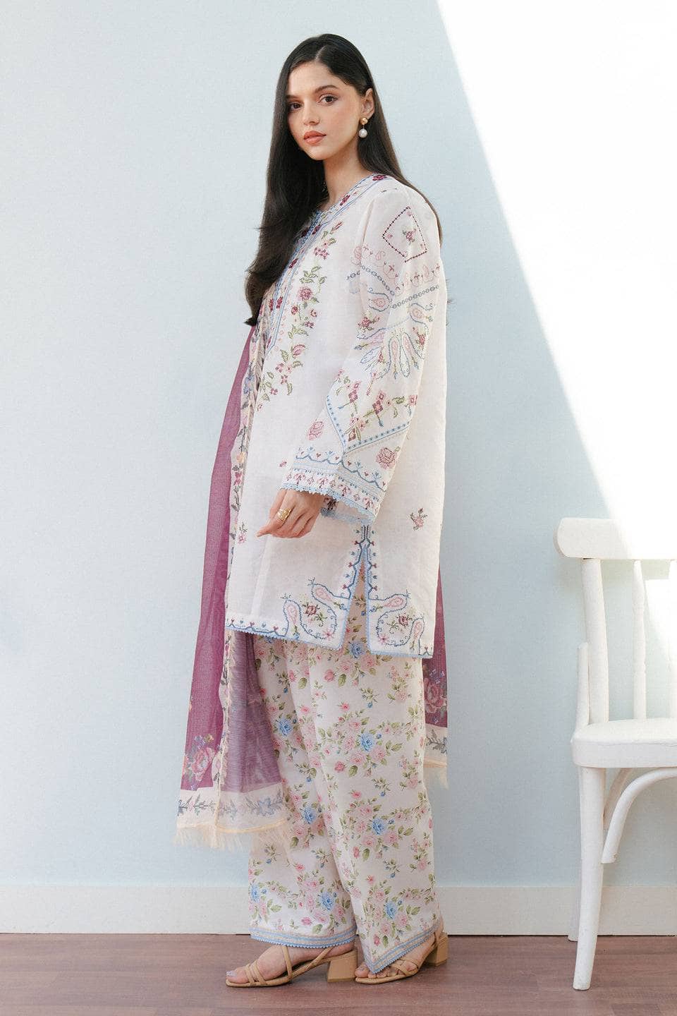 Img_coco_by_zara_shahjahan_awwal_boutique
