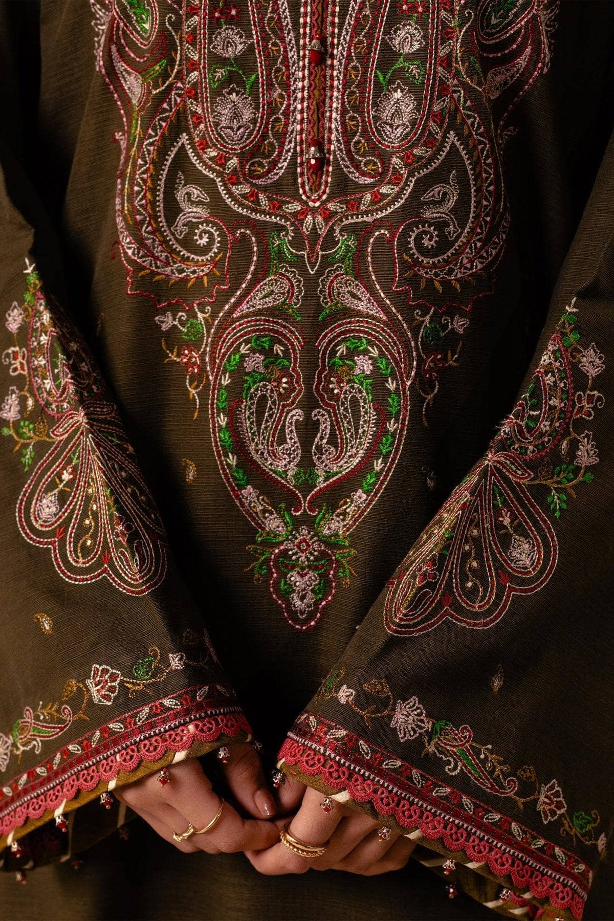 img_coco_winter_by_zara_shahjahan_awwal_boutique
