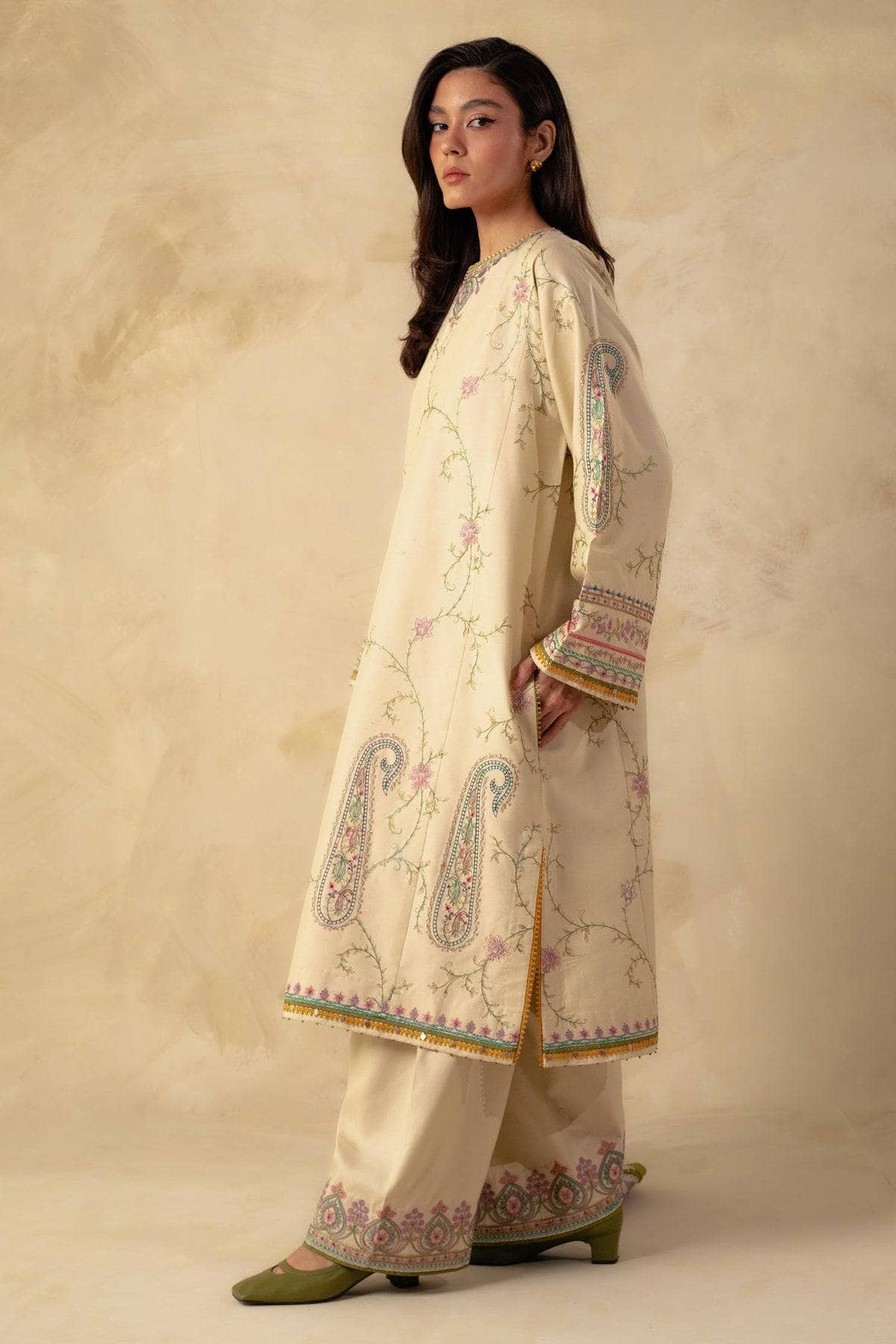img_coco_winter_by_zara_shahjahan_awwal_boutique