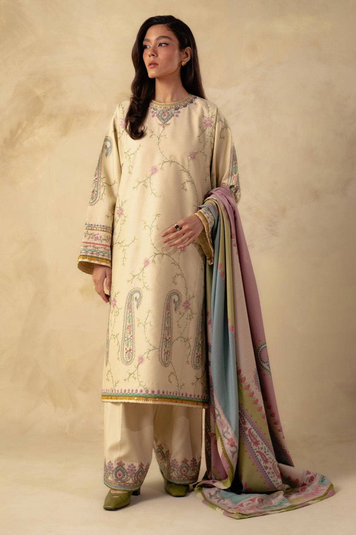 img_coco_winter_by_zara_shahjahan_awwal_boutique