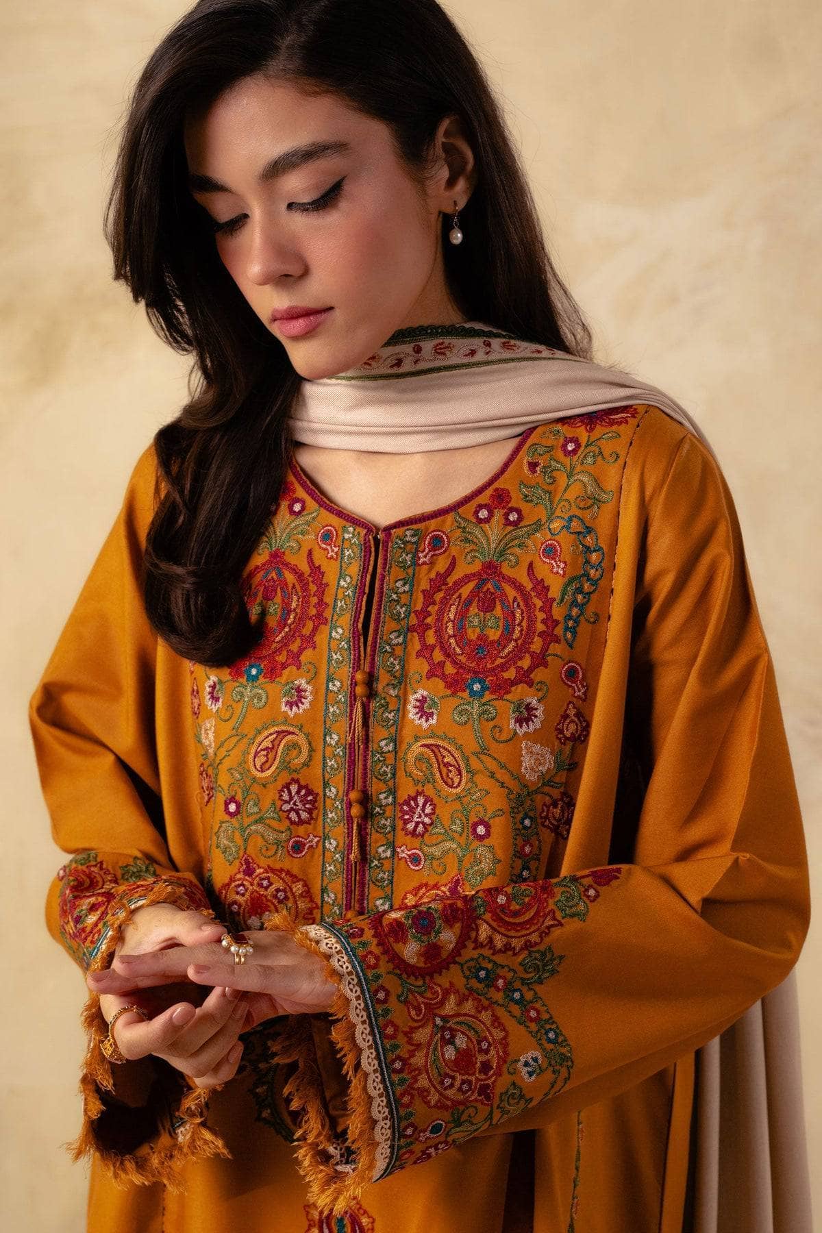 img_coco_winter_by_zara_shahjahan_awwal_boutique