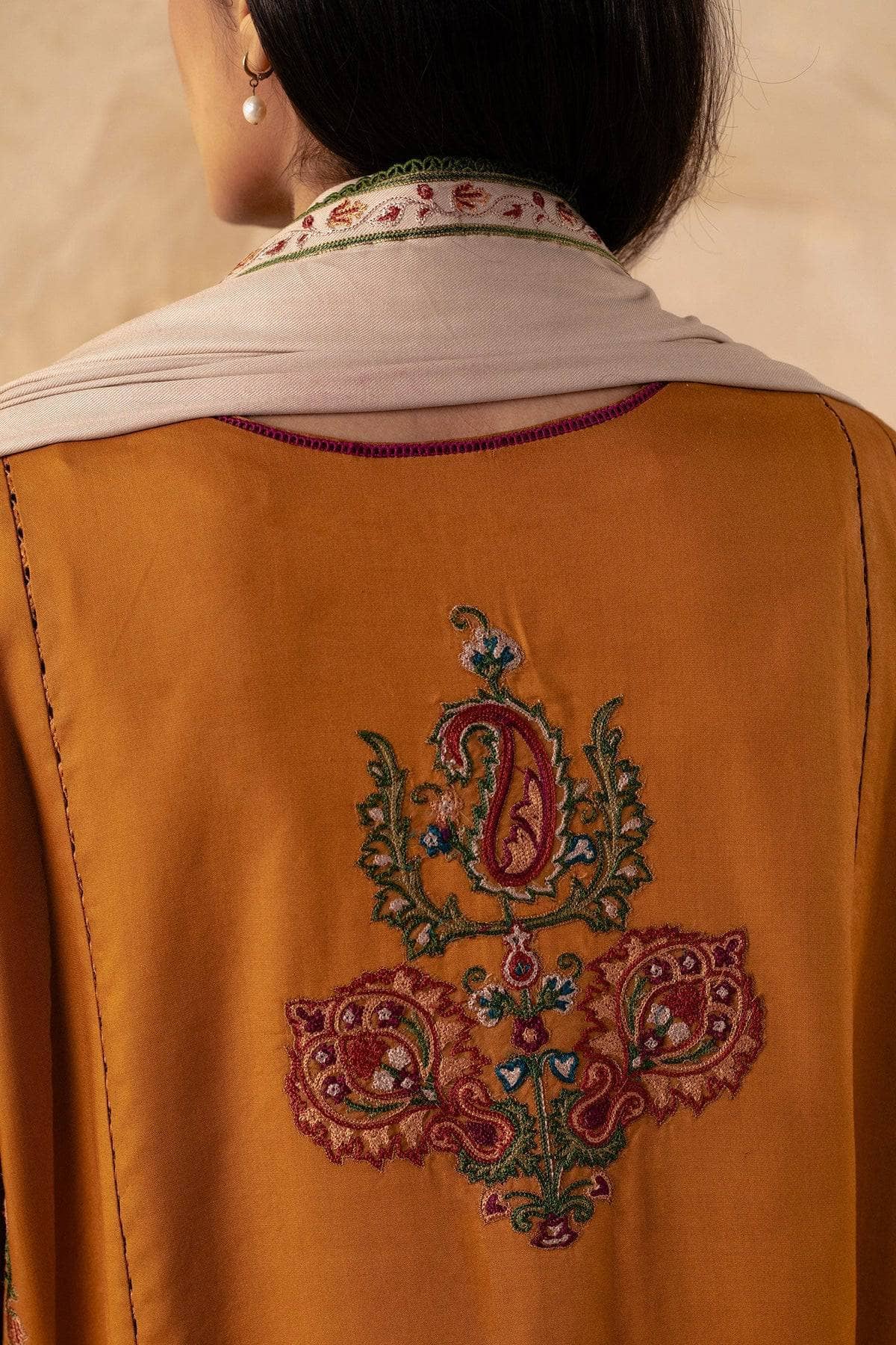 img_coco_winter_by_zara_shahjahan_awwal_boutique