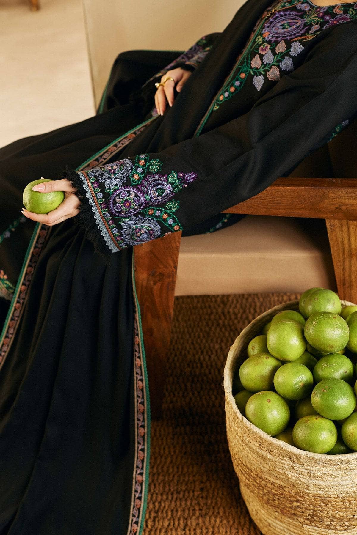 img_coco_winter_by_zara_shahjahan_awwal_boutique