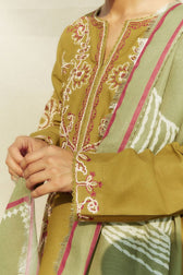 img_zara_shahjahan_coco_winter_24_awwal_boutique