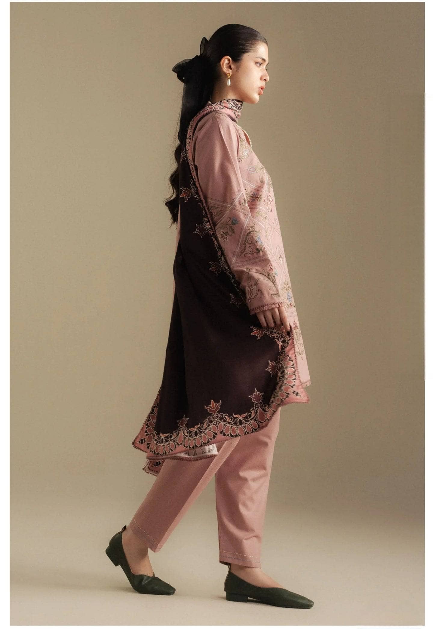 Restocked/Coco by Zara Shahjahan Winter 25/Coral 4A