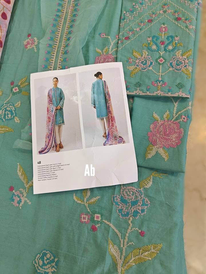 img_coco_by_zara_shahjahan_lawn_23_awwal_boutique