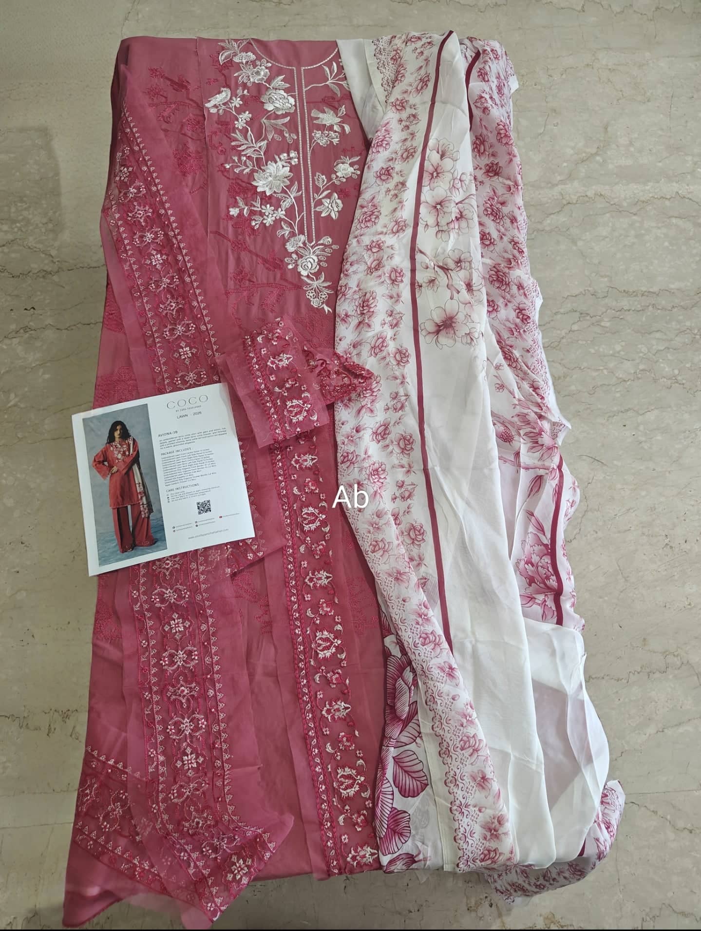 Open Pic//Zara Shahjahan Coco Lawn 26/Aviona-3B