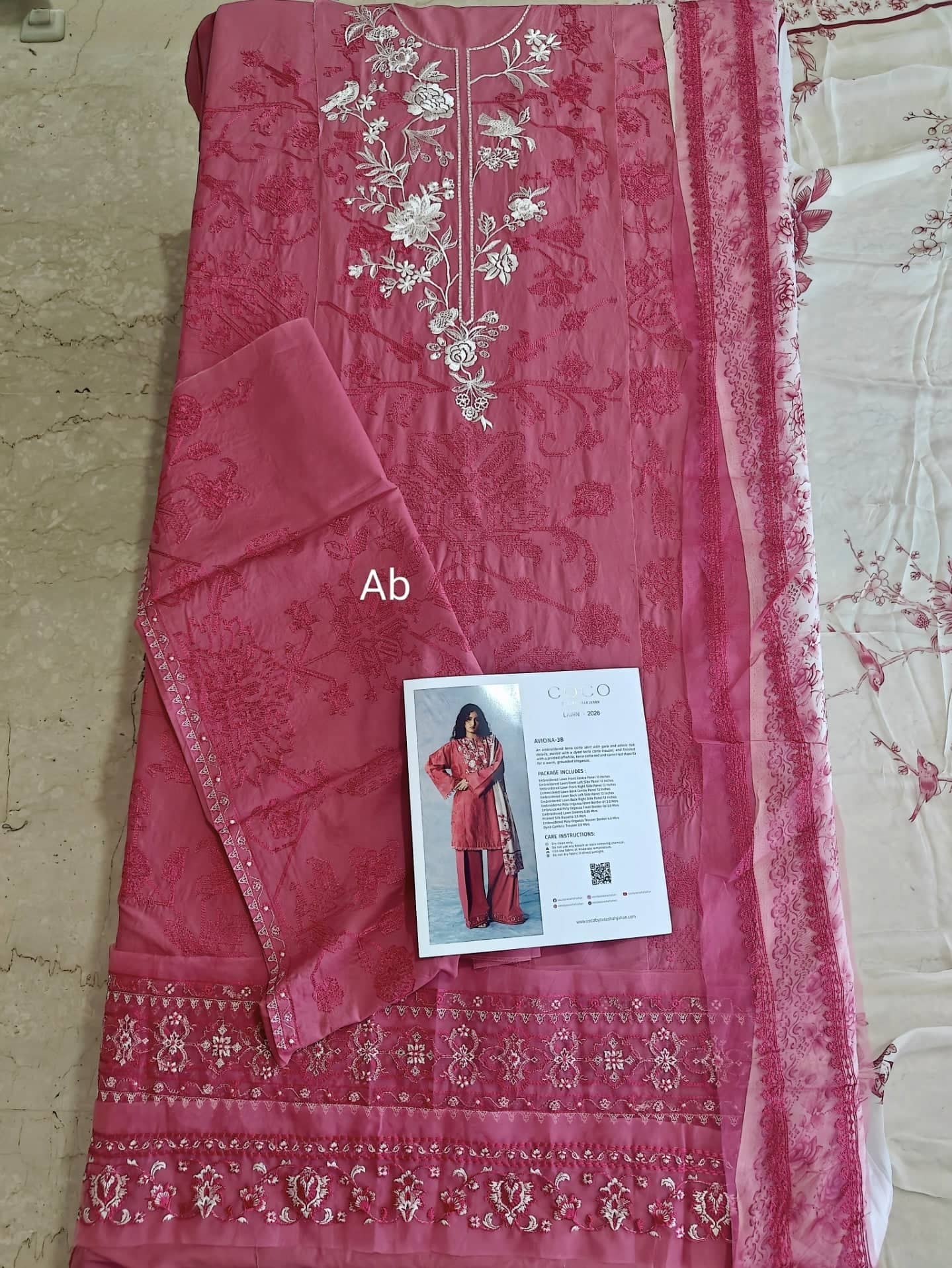 Open Pic//Zara Shahjahan Coco Lawn 26/Aviona-3B