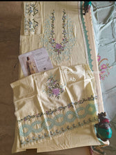 img_coco_lawn_26_awwal_boutique
