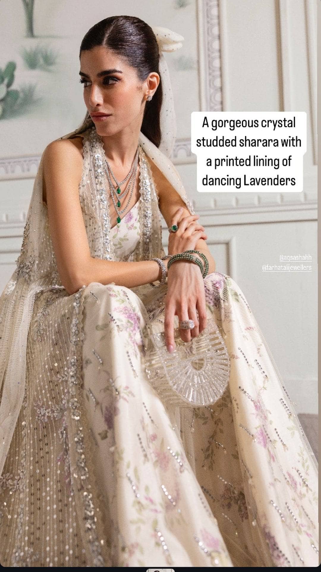 img_crimson_wedding_edition_awwal_boutique