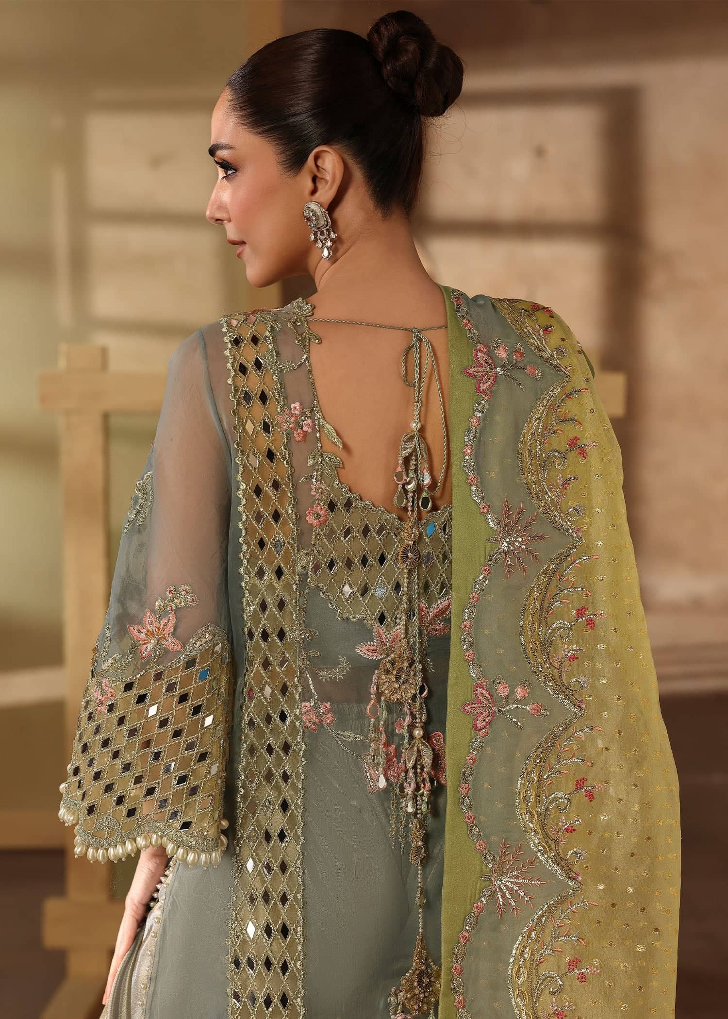 Crimson Wedding Edition/Jhalak/Sunshine Blue