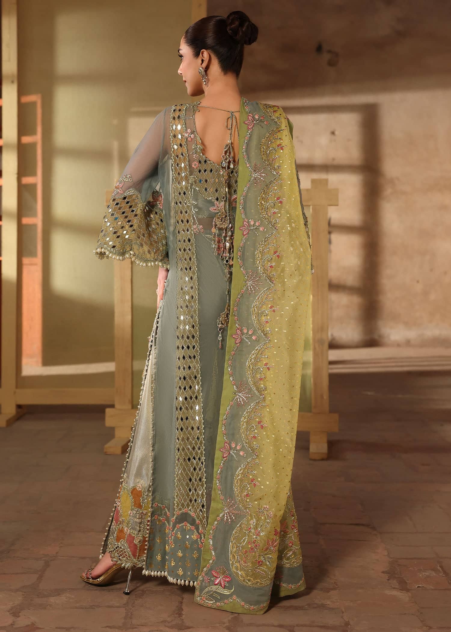 Crimson Wedding Edition/Jhalak/Sunshine Blue