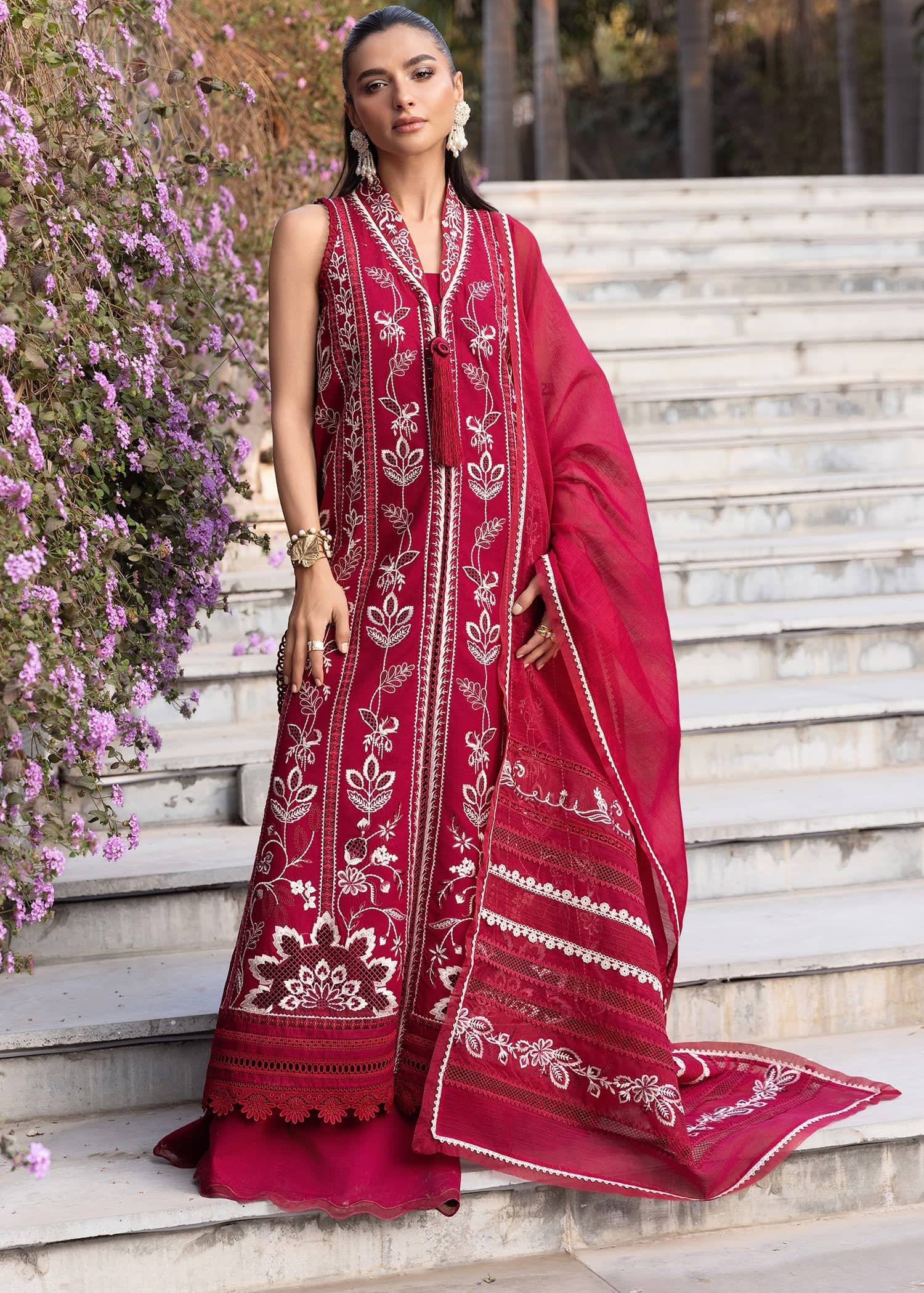 img_flow_by_crimson_awwal_boutique