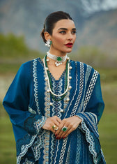 img_crimson_lawn_23_awwal_boutique