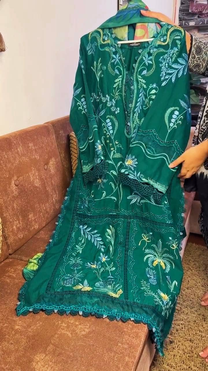 Stitched Look of Unstitched Flow by Crimson 26/BEAUTY IN BLOOM - D3B/Emerald