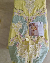 img_crimson_lawn_23_awwal_boutique