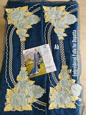 img_crimson_lawn_saira_shakira-awwal_boutique