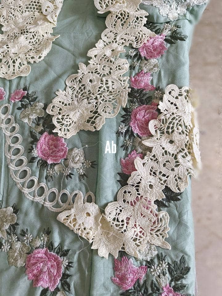 img_open_pic_crimson_law_23_awwal_boutique