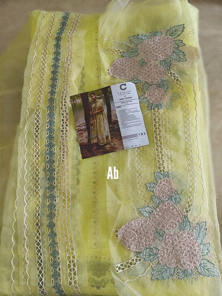 img_open_pic_crimson_lawn_awwal_boutique