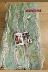 img_crimson_lawn_awwal_boutique