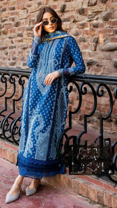 img_spotted_in_crimson_awwal_boutique