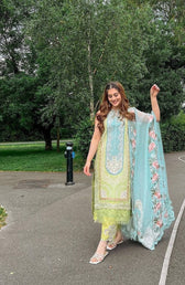 img_crimson_lawn_23_awwal_boutique