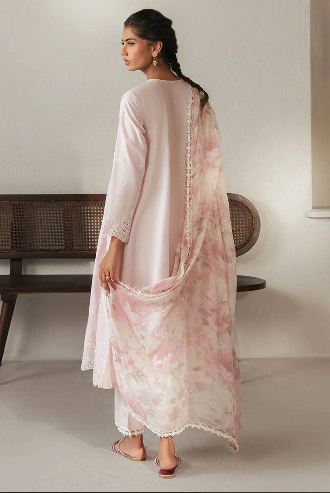 Cross Stitch Chikankari Lawn 25/Lilac Rose