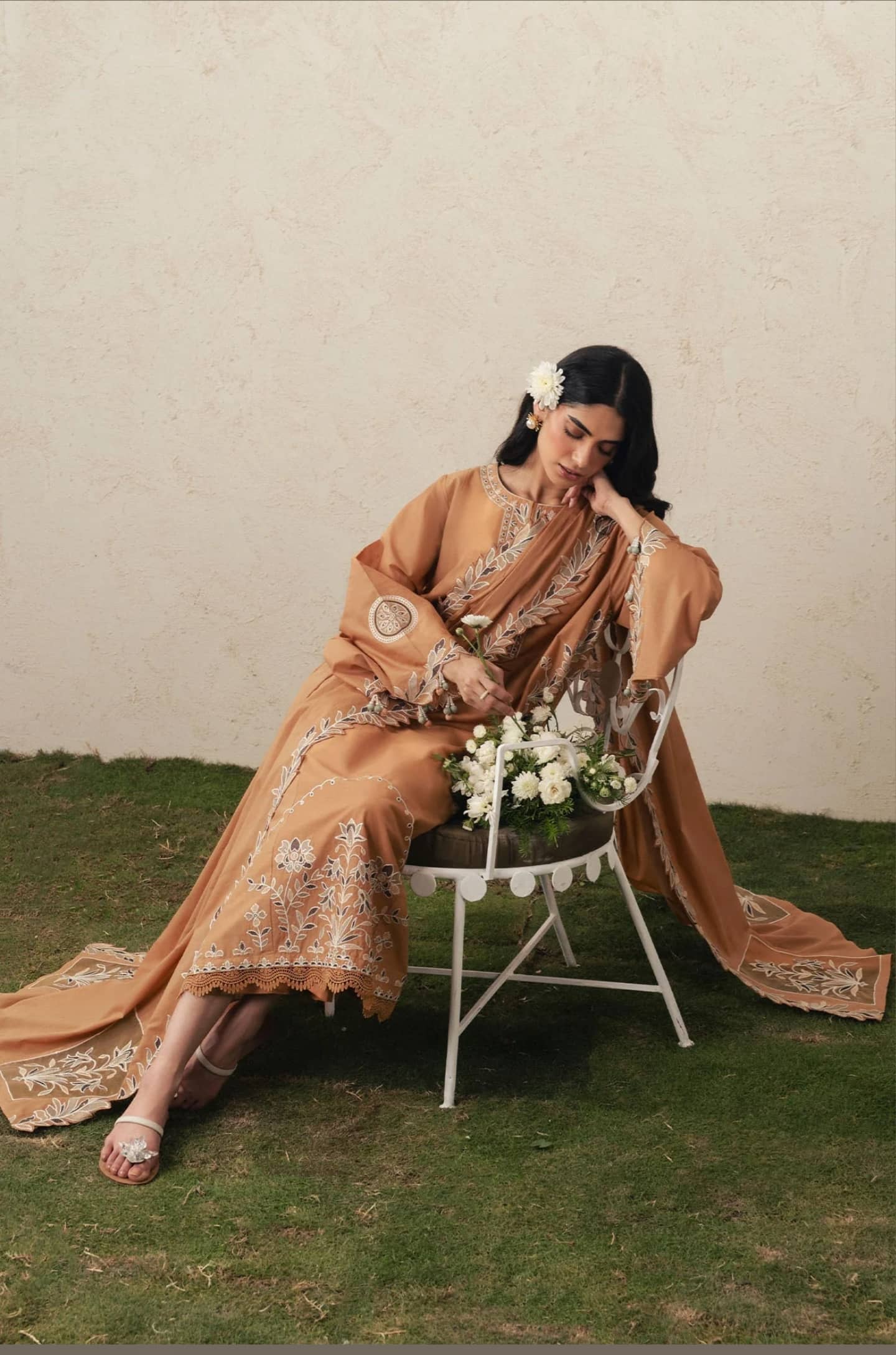 Cross Stitch Monsoon Edit 26/Amber Dune/Embroideried Dupatta