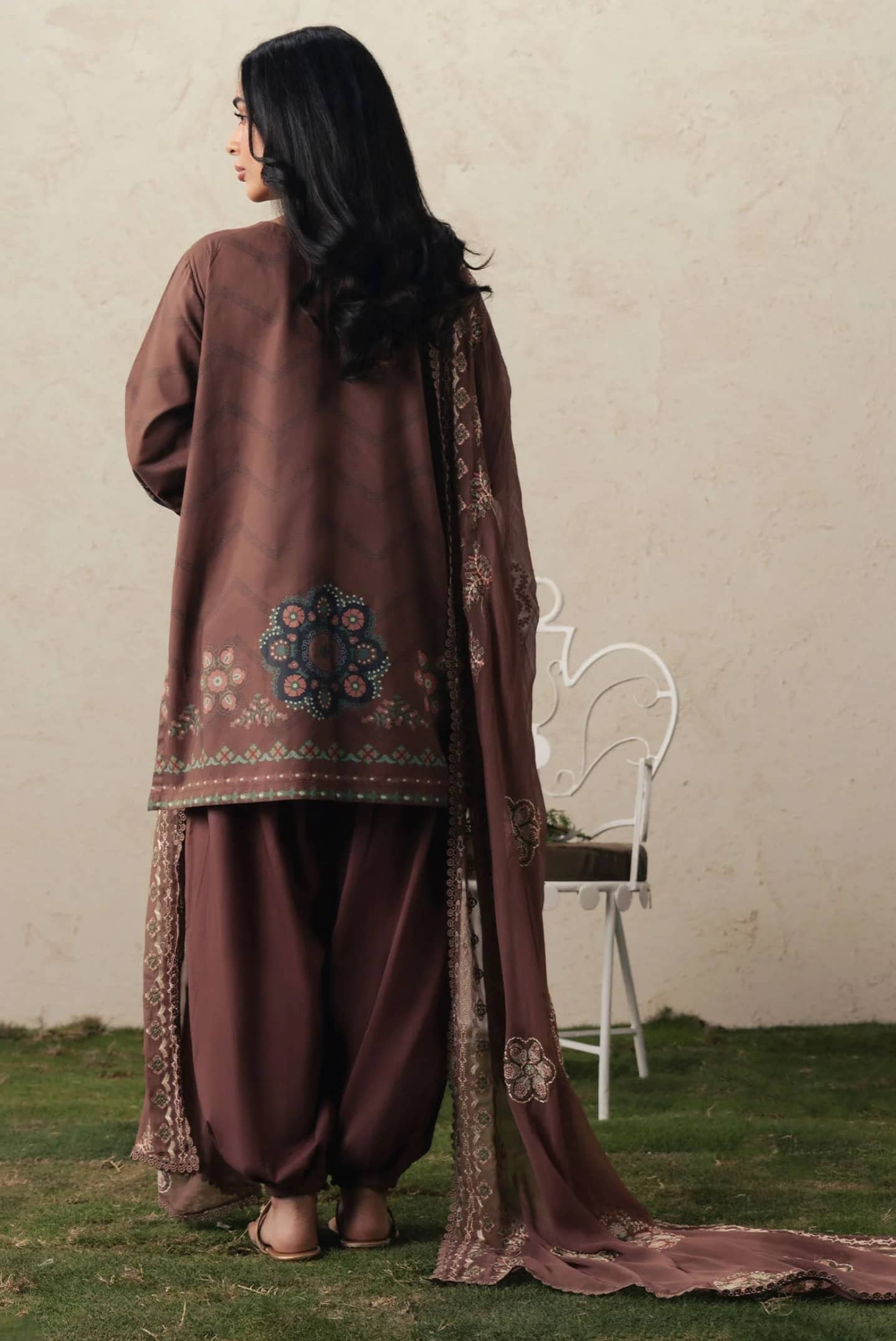 Cross Stitch Monsoon Edit 26/BRUNETTE GLAM/Embroideried Dupatta