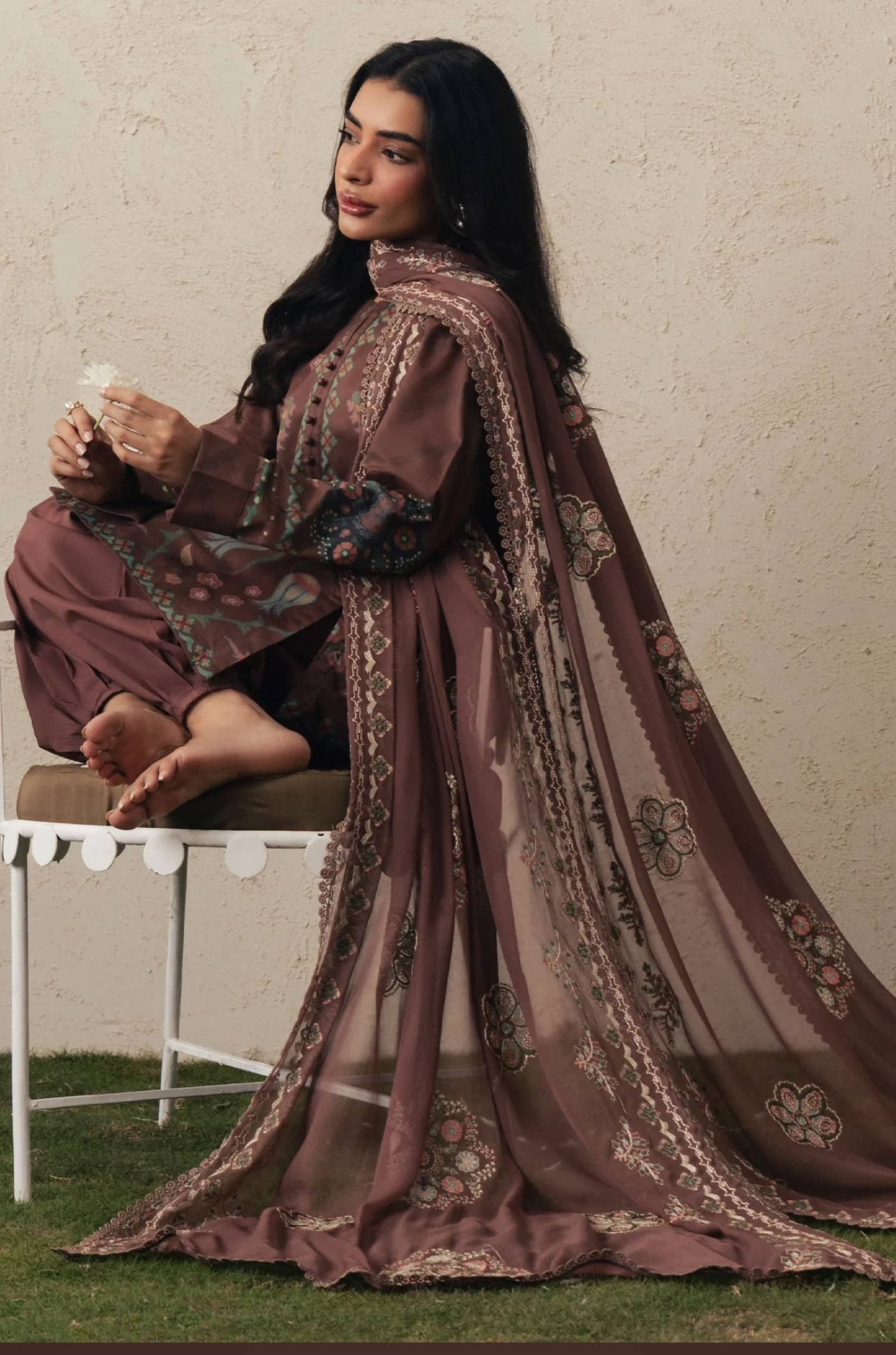 Cross Stitch Monsoon Edit 26/BRUNETTE GLAM/Embroideried Dupatta
