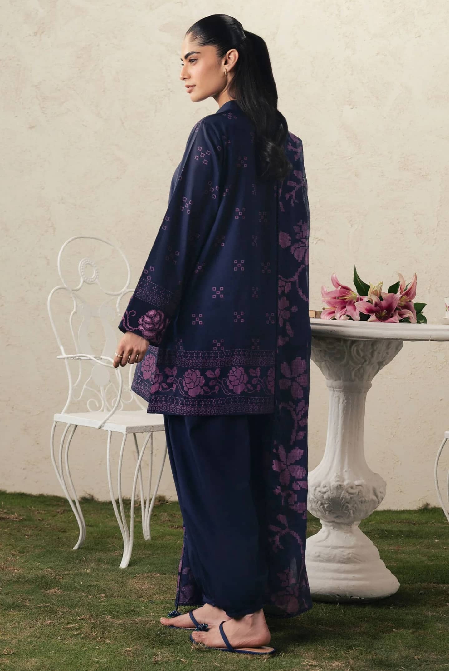 Cross Stitch Monsoon Edit 26/Magenta Muse/Silk Dupatta