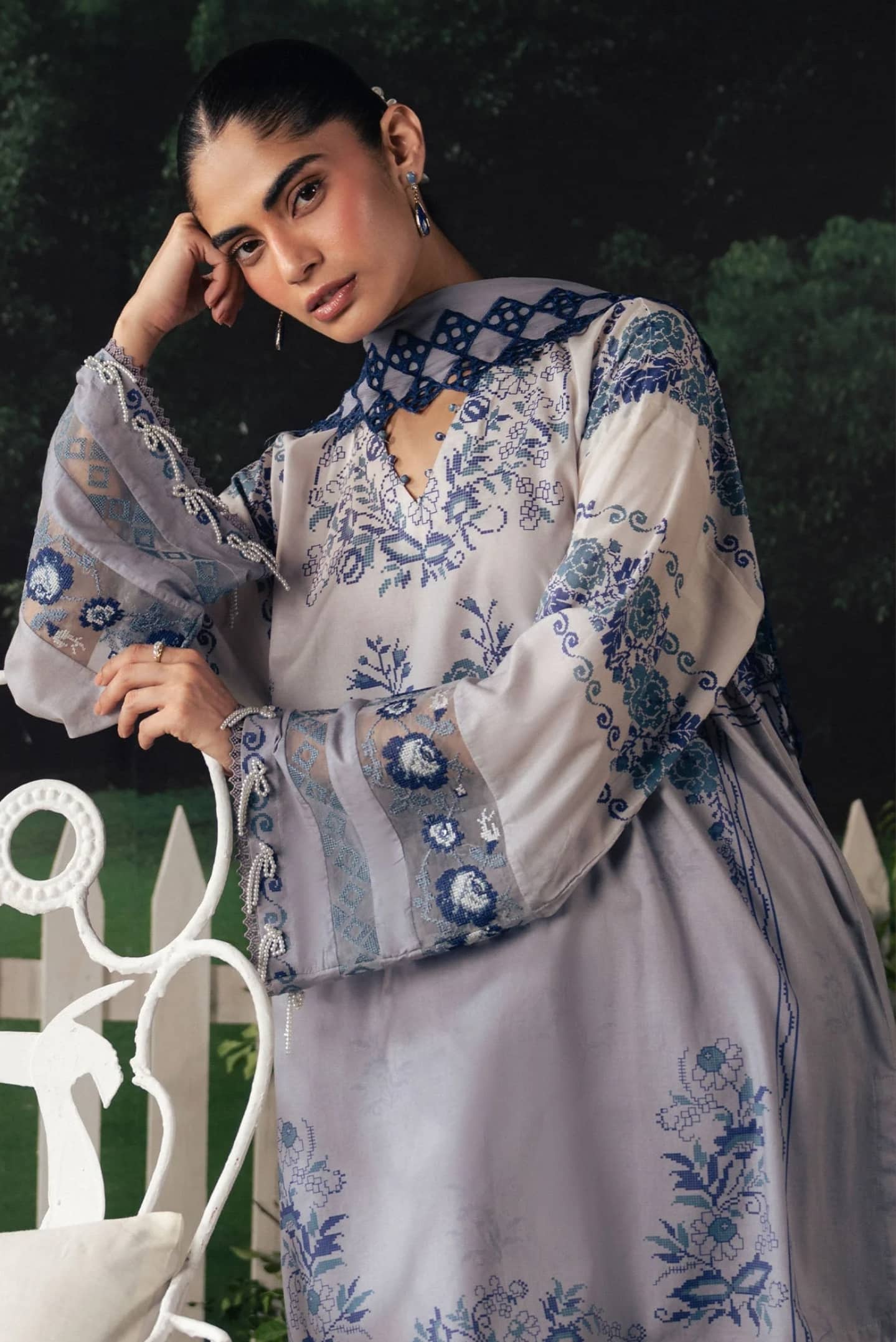img_cross_stitch_monsoon_edit_awwal_boutique