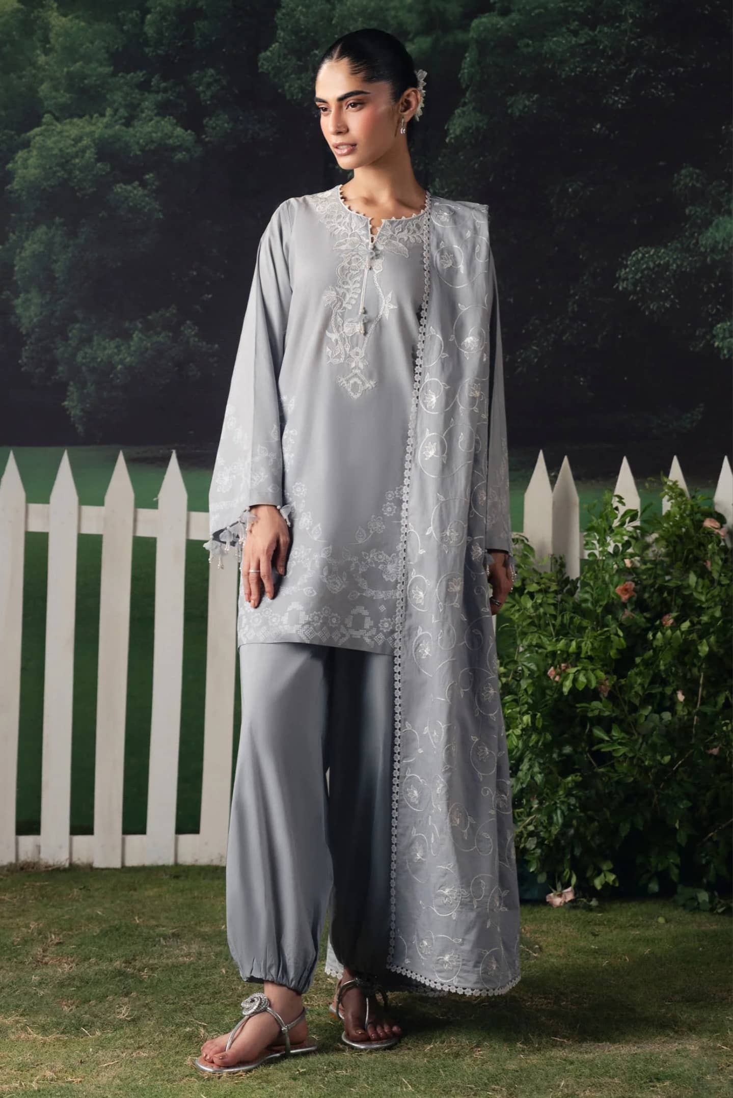 img_cross_stitch_monsoon_edit_awwal_boutique