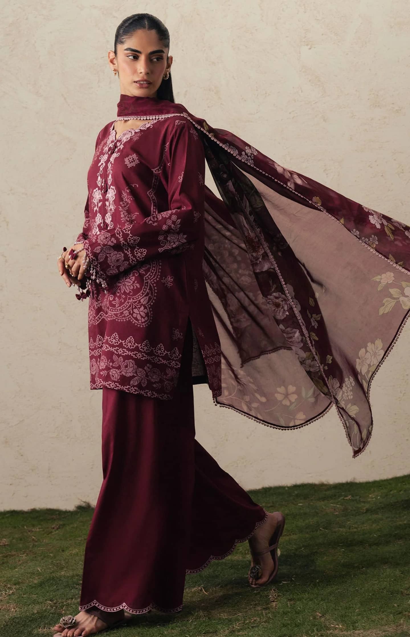 Img_cross_stitch_lawn_awwal_boutique