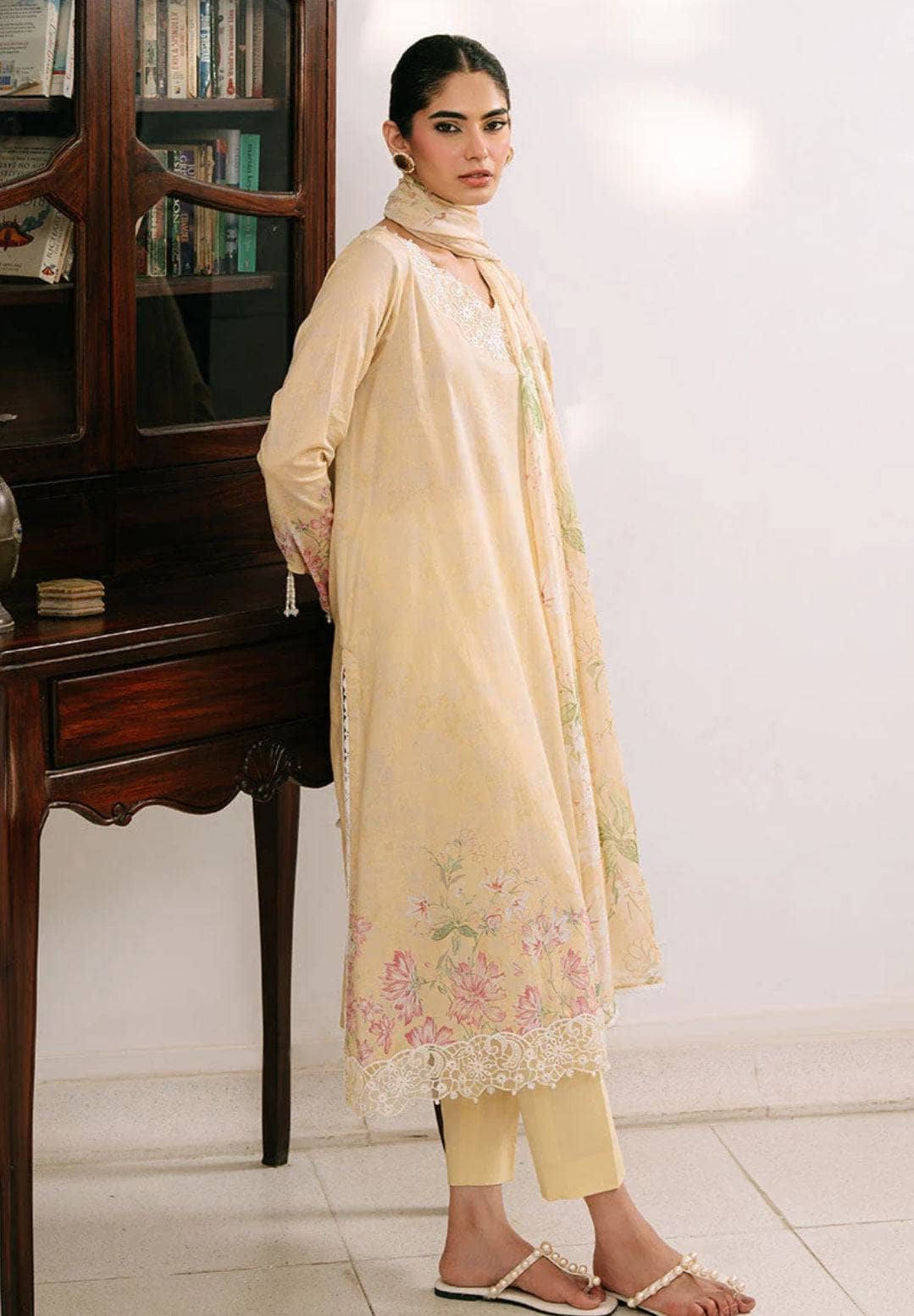 img_cross_stitch_lawn_awwal_boutique