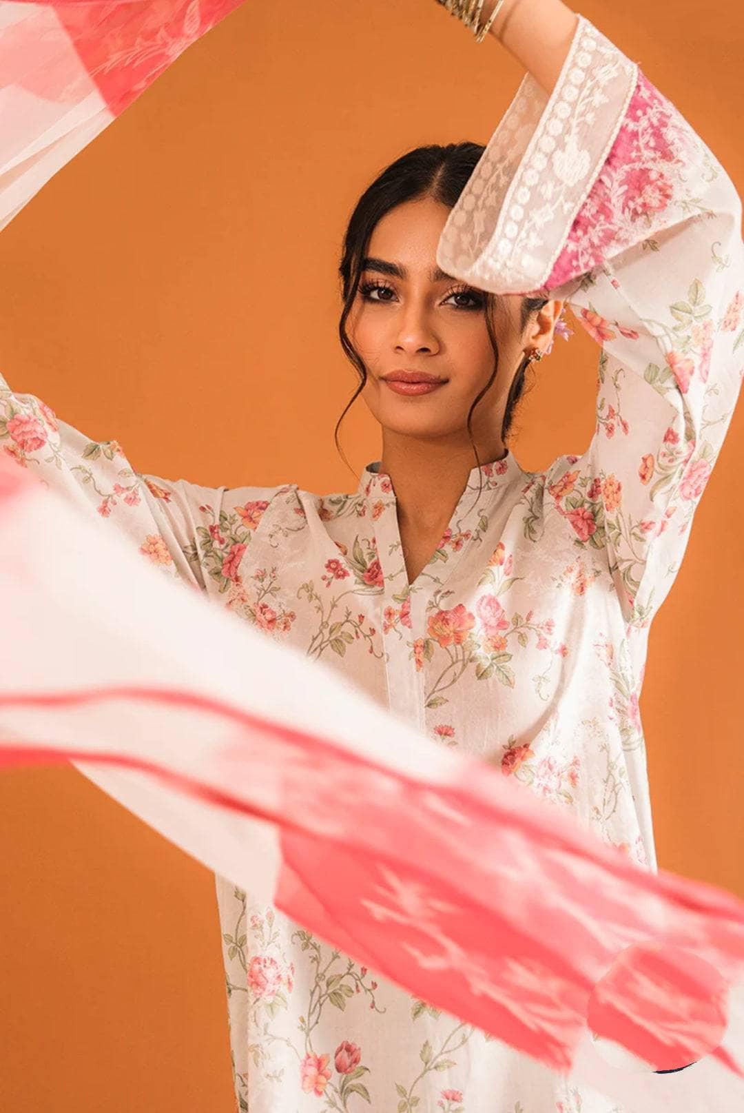 img_cross_stitch_lawn_23_awwal_boutique