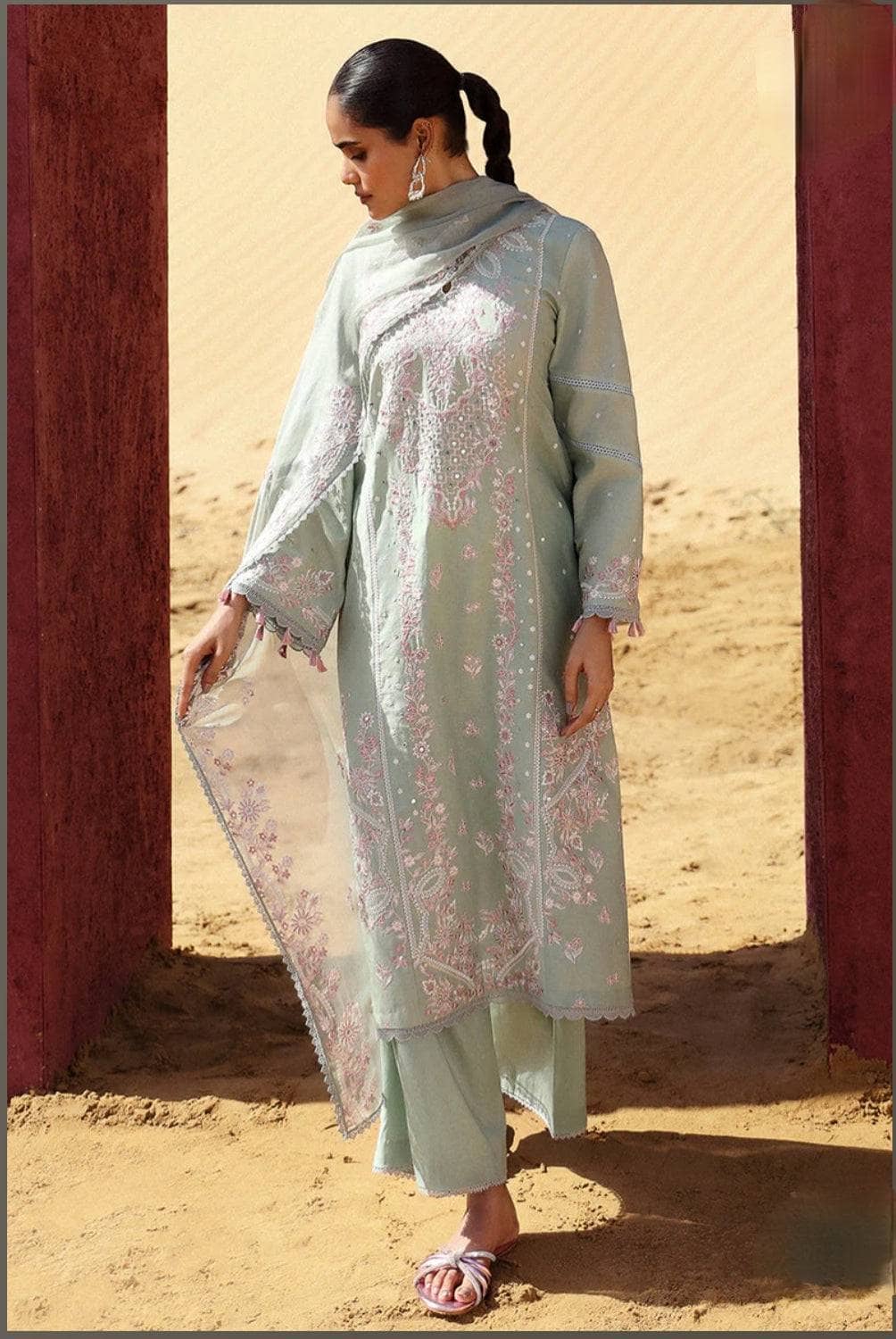 img_cross_stitch_lawn_awwal_boutique
