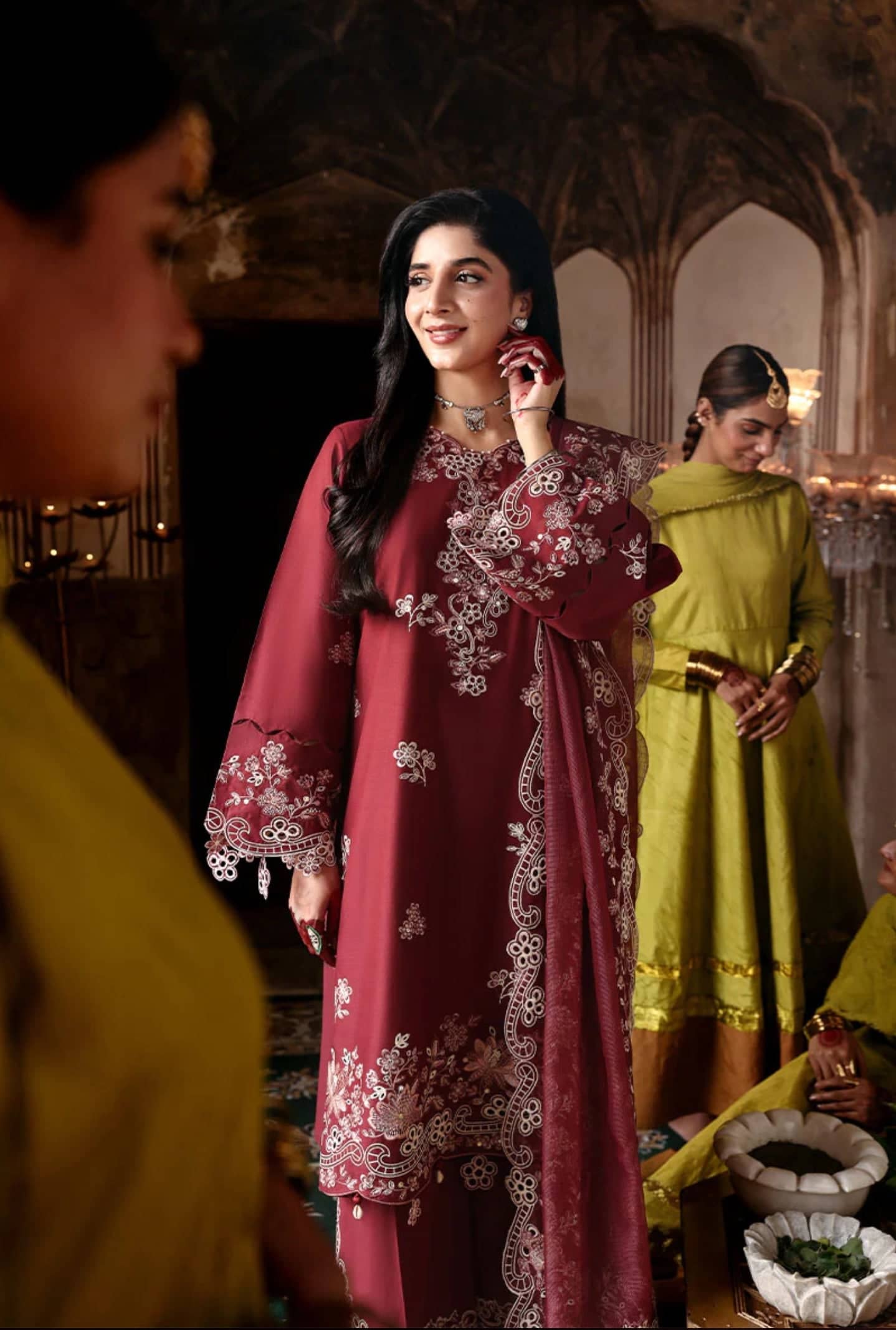 img_cross_stitch_eid_lawn_awwal_boutique