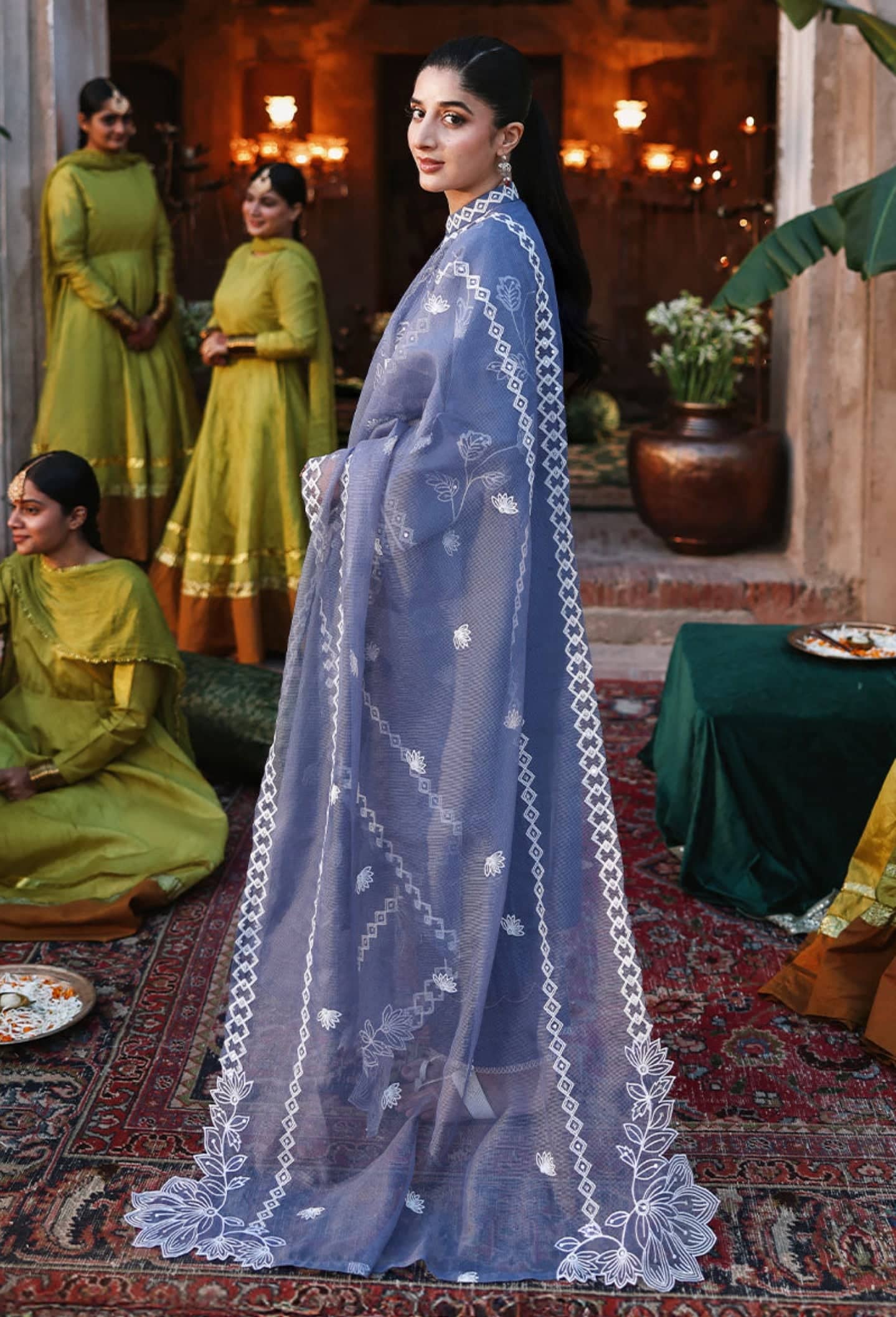 img_cross_stitch_eid_lawn_awwal_boutique