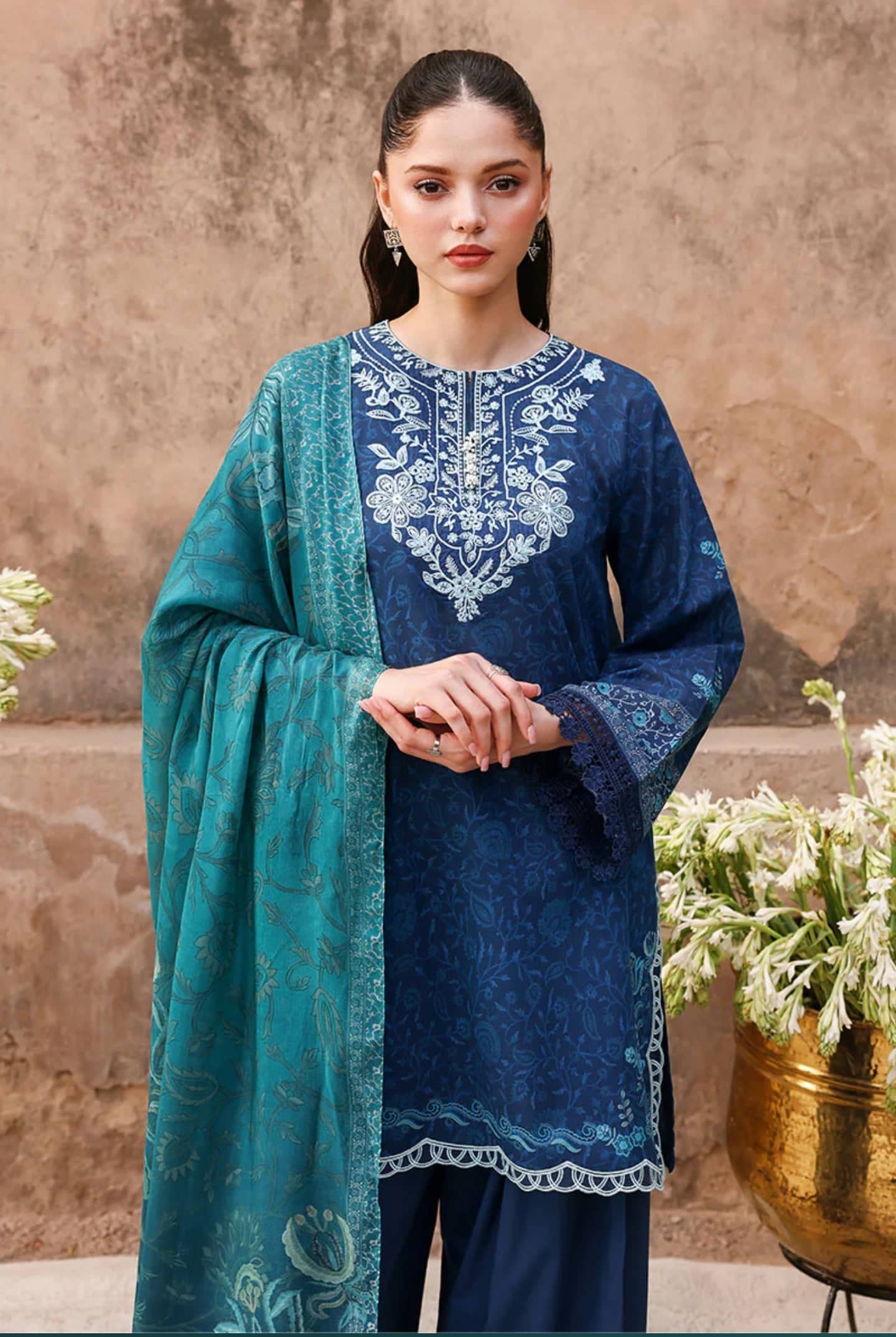 img_cross_stitch_eid_lawn_24_awwal_boutique