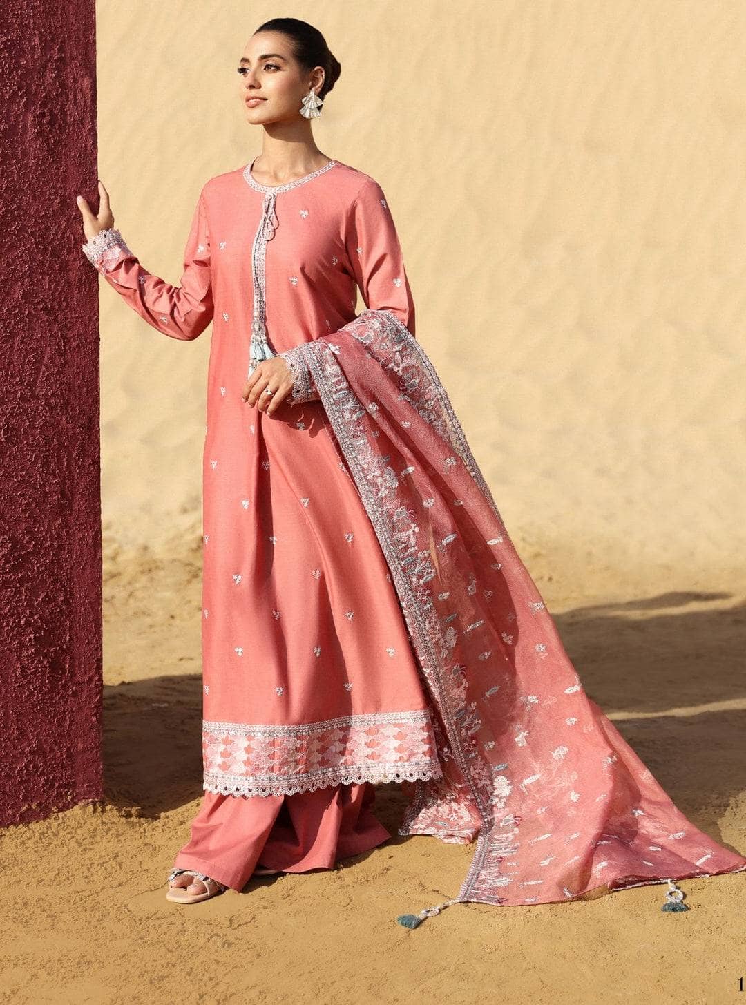 img_cross_stitch_eid_lawn_24_awwal_boutique