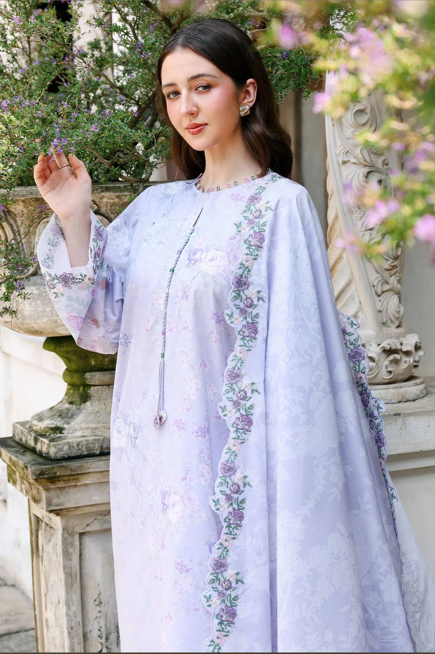 img_cross_stitch_lawn_awwal_boutique