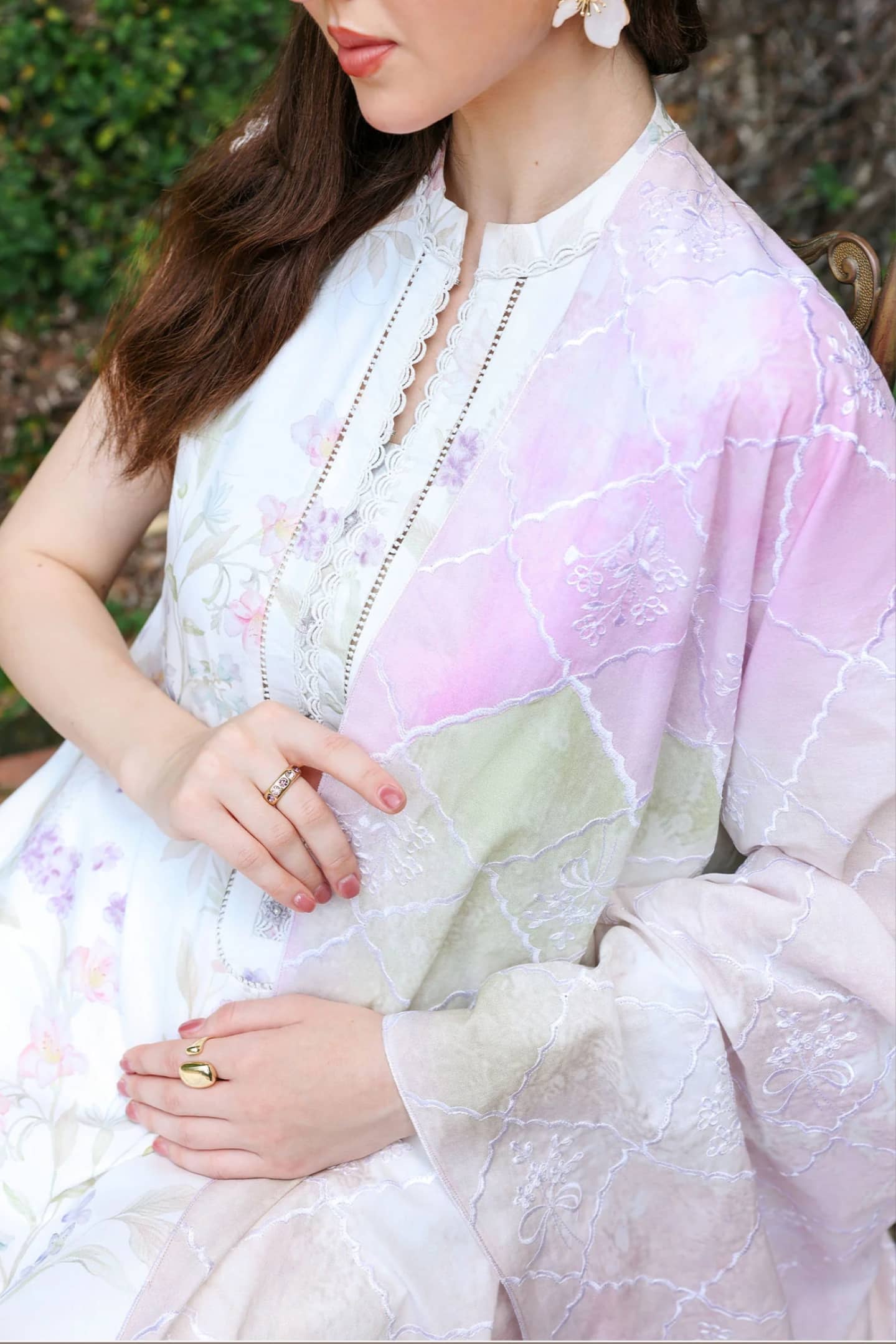 img_cross_stitch_lawn_awwal_boutique