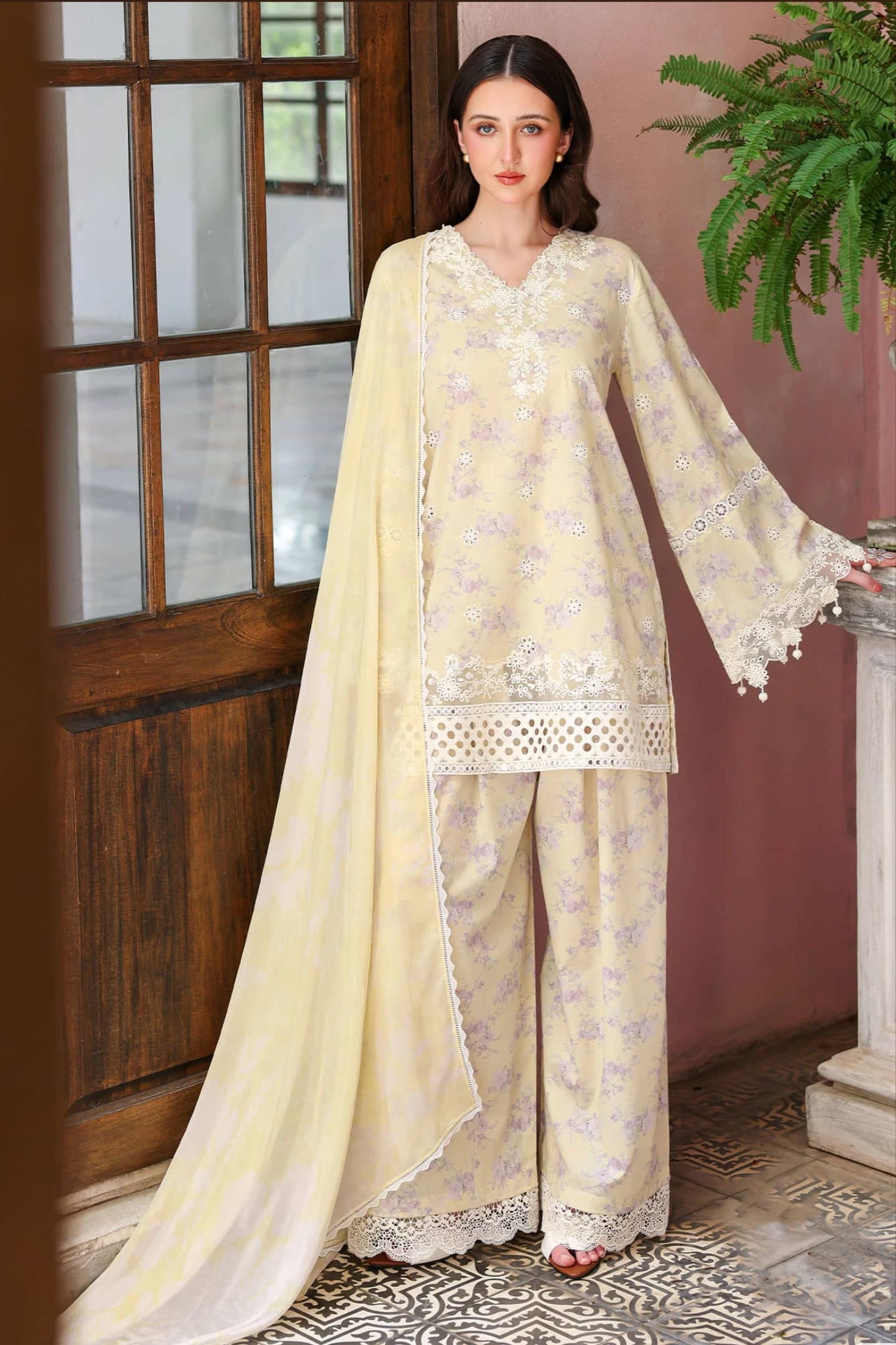 img_cross_stitch_lawn_awwal_boutique