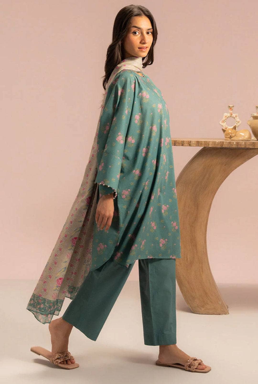 img_cross_stitch_daily_lawn_awwal_boutique