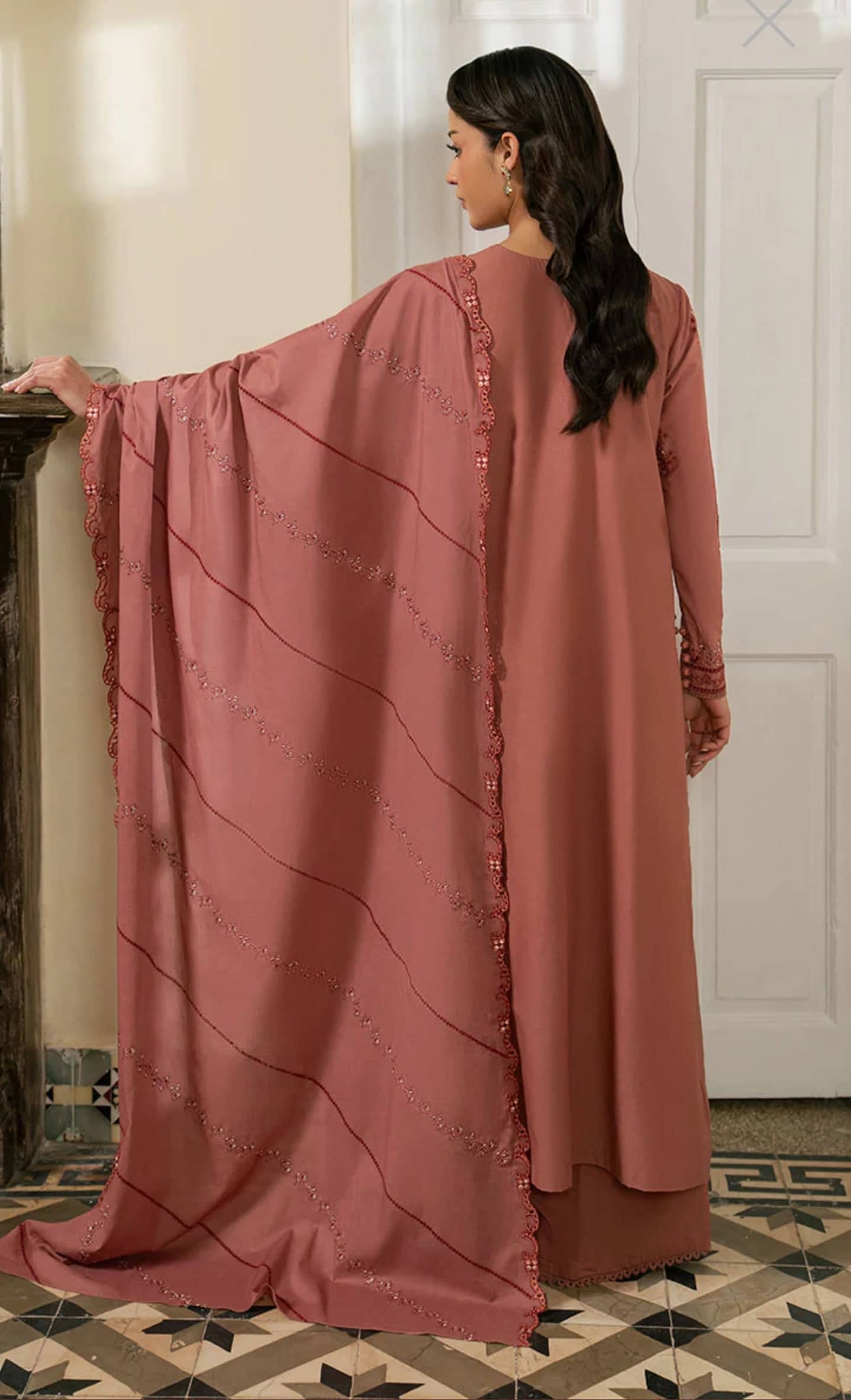 Img_cross_stitch_lawn_awwal_boutique
