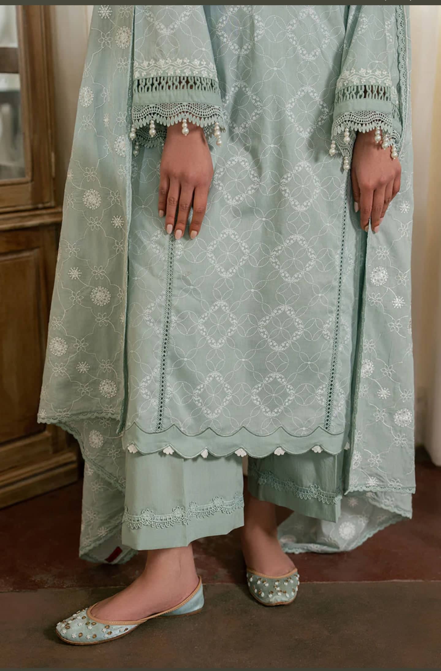 Sale‼️Cross Stitch Mahiri 26/S Green/Embroideried Dupatta