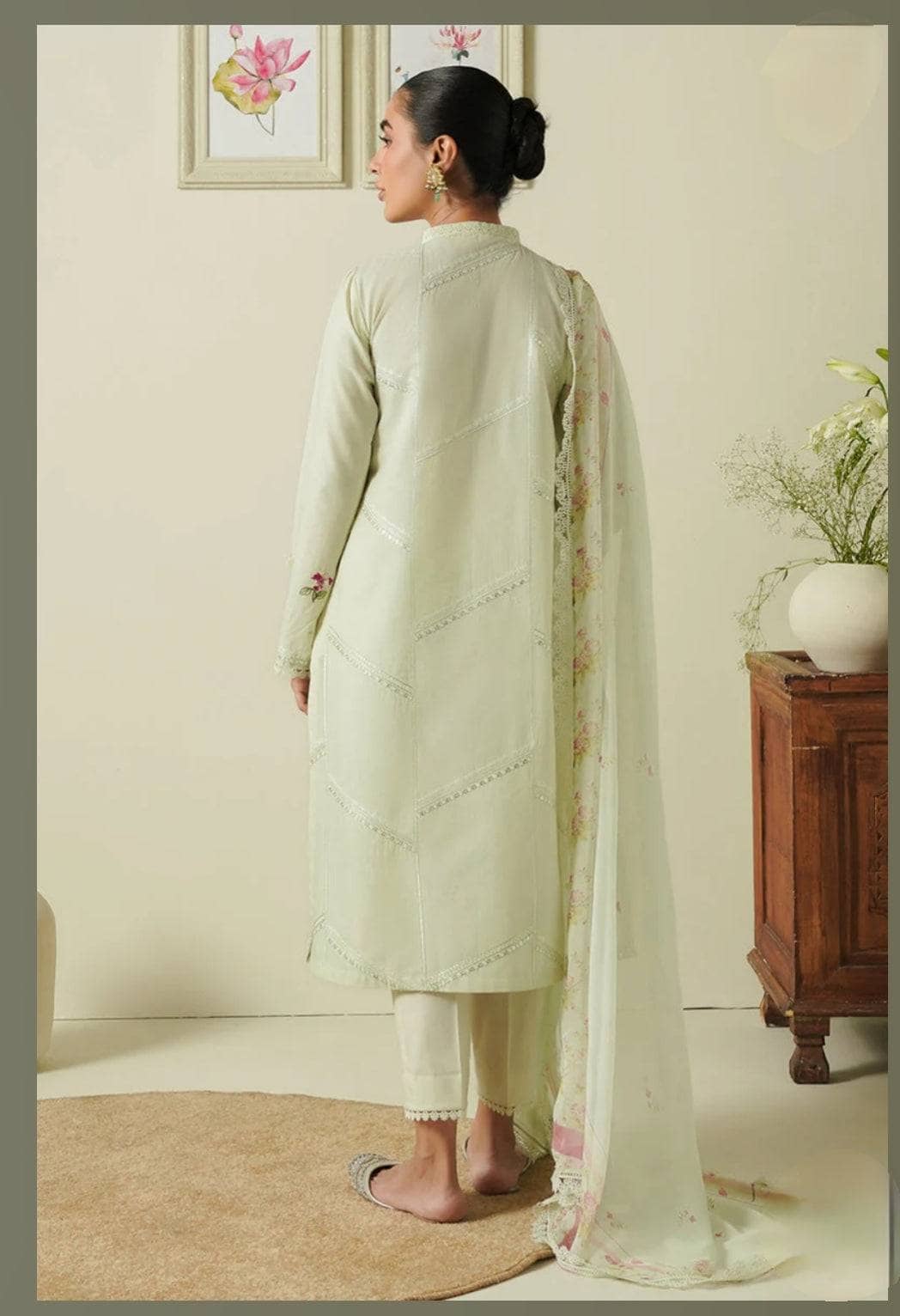 img_cross_stitch_mahiri_awwal_boutique