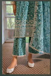 img_cross_stitch_mahiri_lawn_24_awwal_boutique